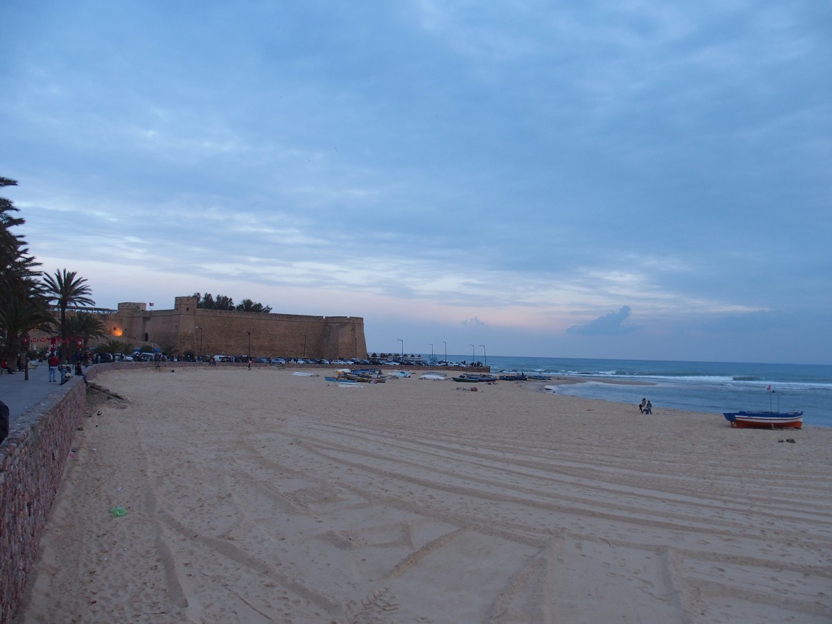Strand von Hammamet mit Festung