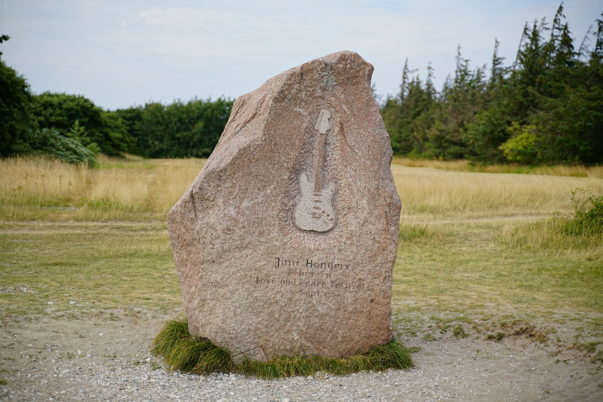 Jimi-Hendrix-Gedenkstein auf Fehmarn