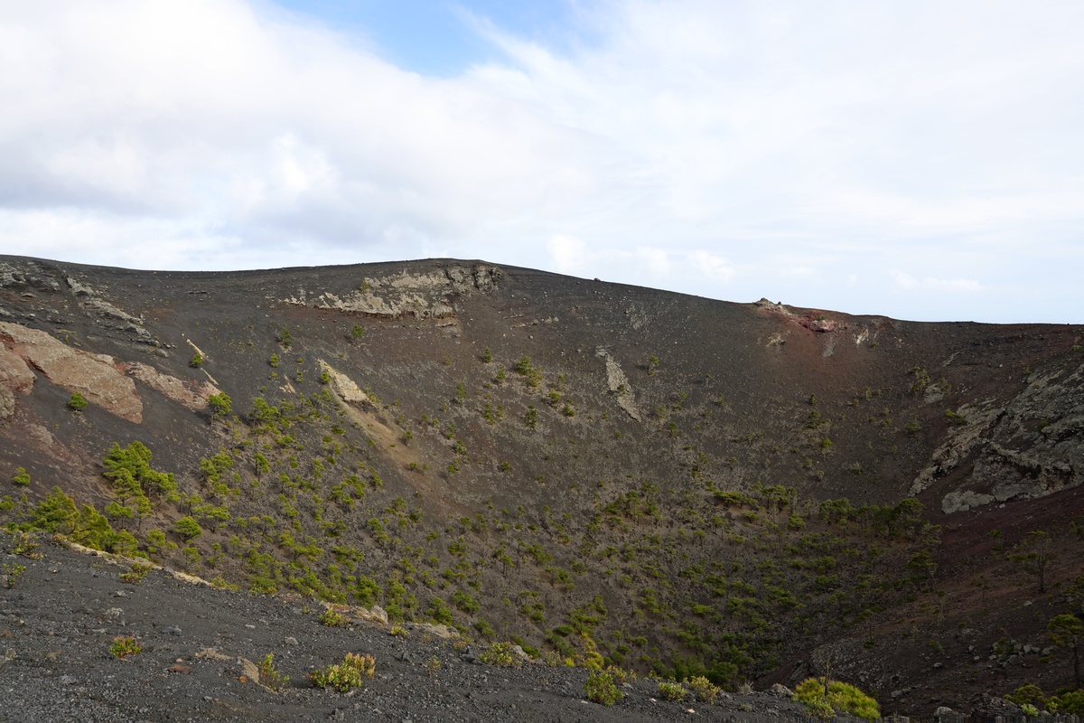 Caldera des Volcán de San Antonio (Teneguía) auf La Palma
