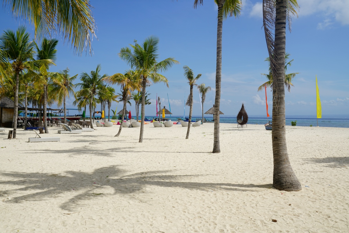 Mahagiri Beach auf Nusa Lembongan bei Bali