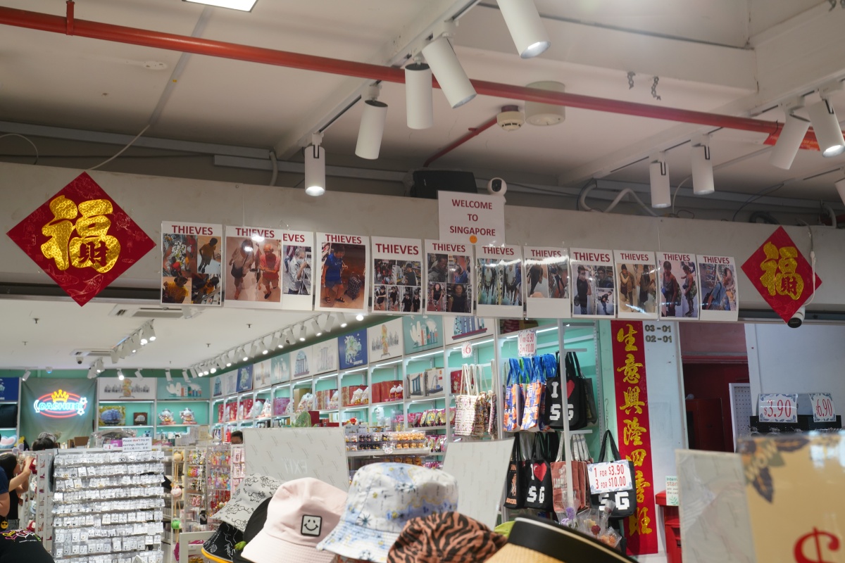 Dieser Laden in Chinatown in Singapur hat eine Diebesgalerie