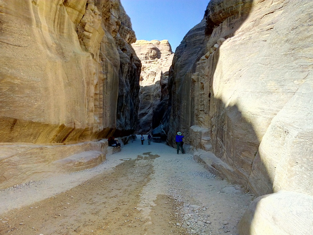 Eingang zur Schlucht nach Petra