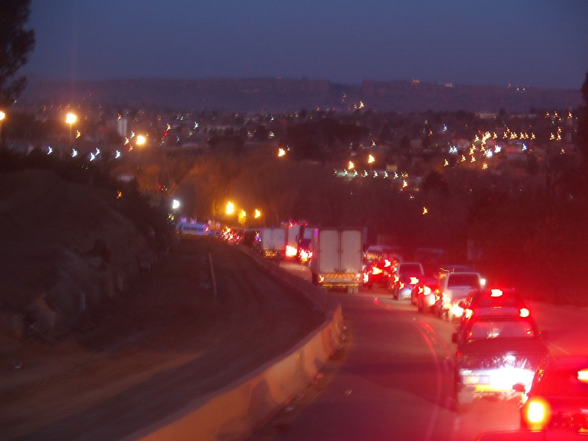 Straße zum Grenzübergang Maseru Bridge
