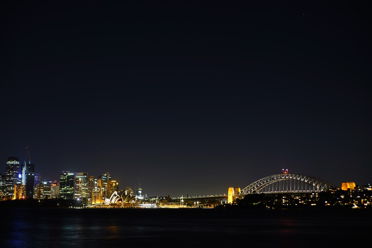 Wahrzeichen von Sydney in der Nacht