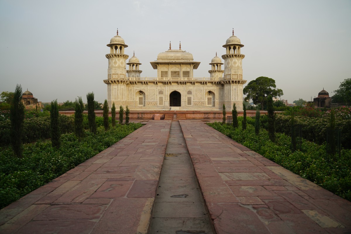 Itimad-ud-Daula-Mausoleum (Baby-Taj)