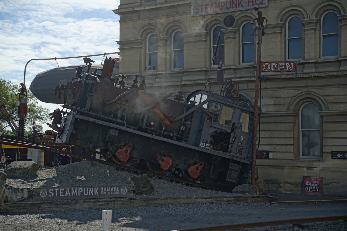 Lokomotive vorm Steampunk HQ