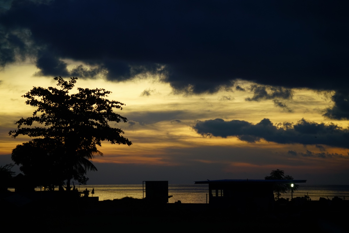 Sonnenuntergang in Lovina auf Bali