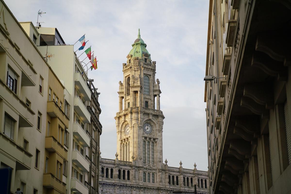 Turm des Rathauses von Porto (Cãmara Municipal do Porto)
