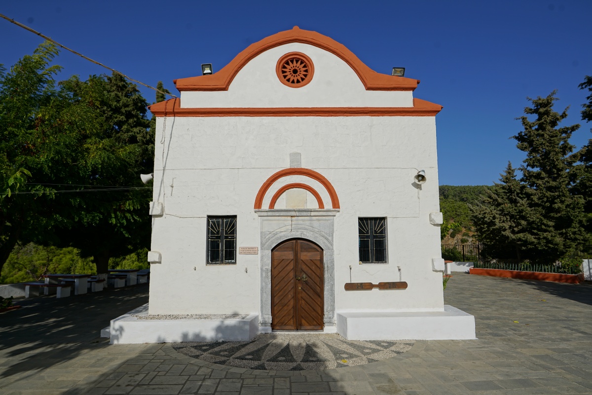 Kirchlein des Klosters Kalopétra am Südende von Petaloúdes auf Rhodos