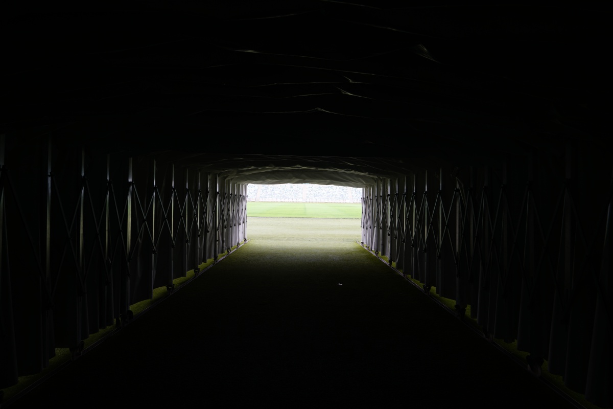 Einlauftunnel im Moses-Madhiba-Stadion