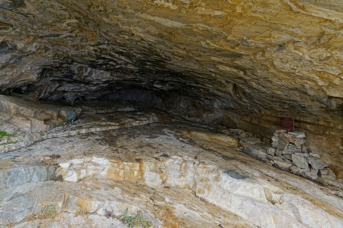 Ferekídis-Höhle auf Sýros