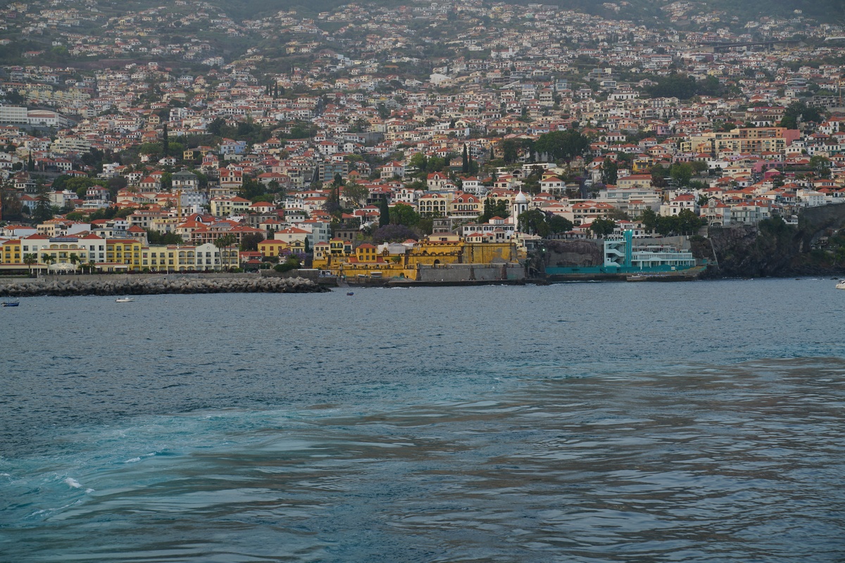Das gelbe Forte de São Tiago in Funchal auf Madeira