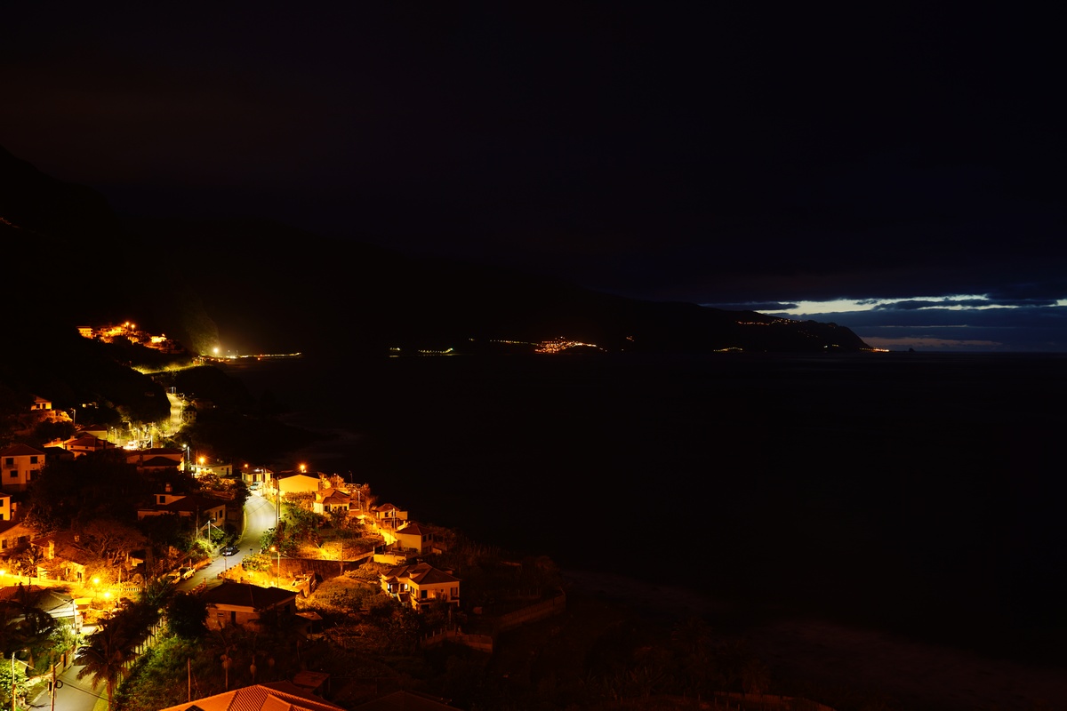 Blick vom Miradouro Ponta Delgada auf den Nordwesten von Madeira