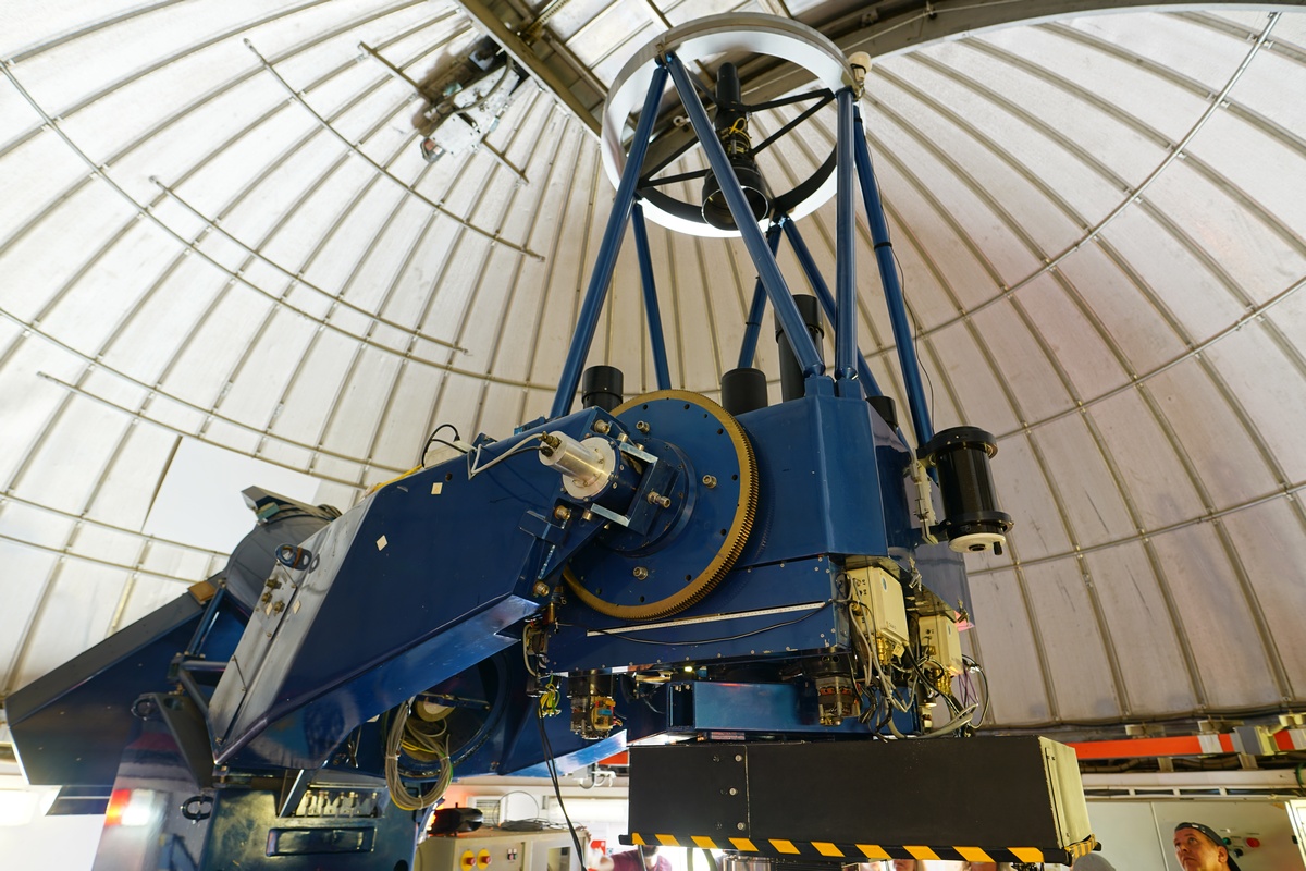 Im Teleskop IAC-80 im Teide-Observatorium auf Teneriffa