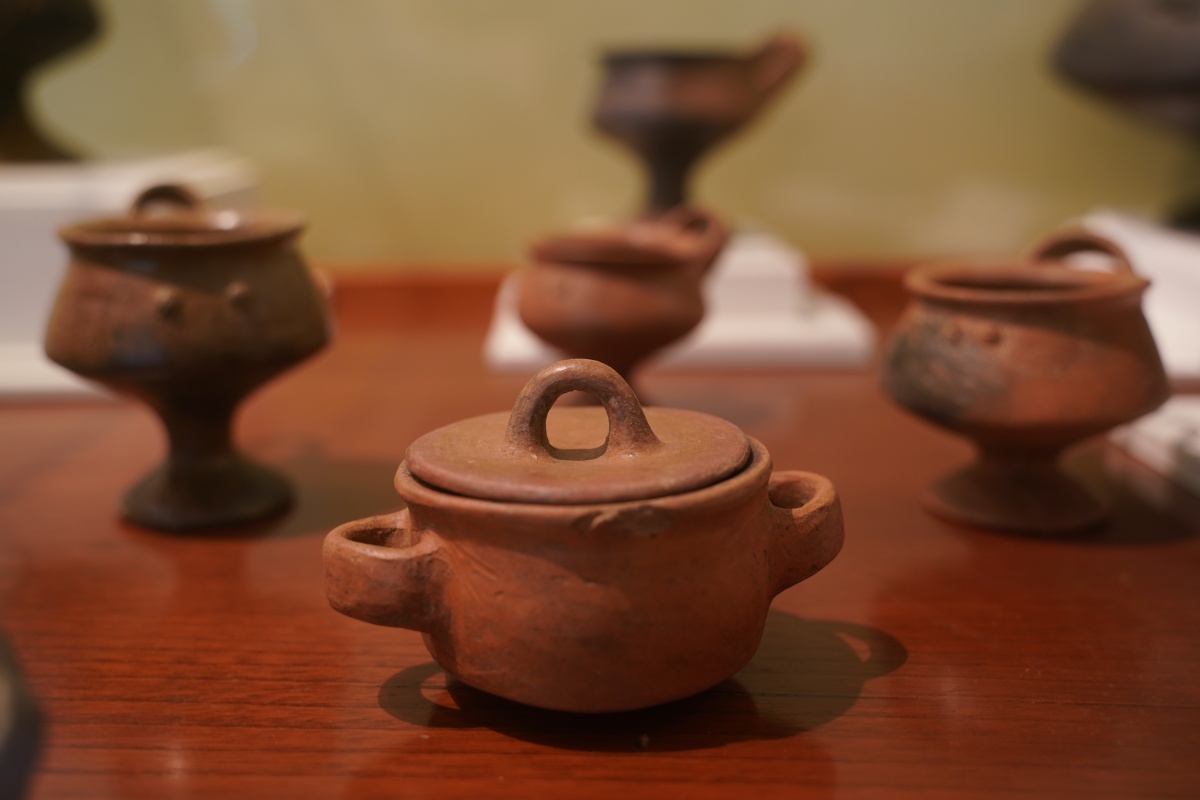 Töpferwaren aus Machu Picchu im Museo de Sitio Manual Chávez Ballón bei Aguas Calientes (Machupicchu Pueblo)