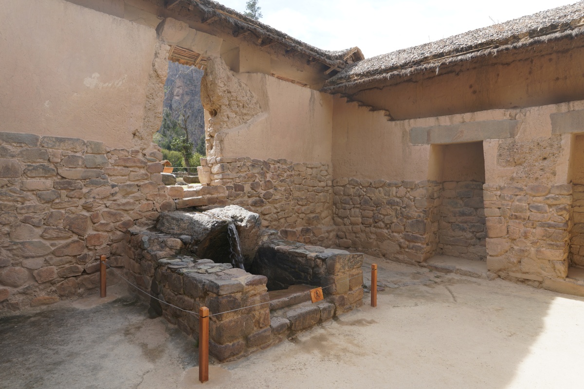 Zeremonienquelle im Wassertempel von Ollantaytambo