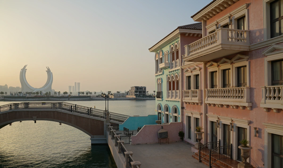 Little Venice auf The Pearl Island, im Hintergrund Katara Towers