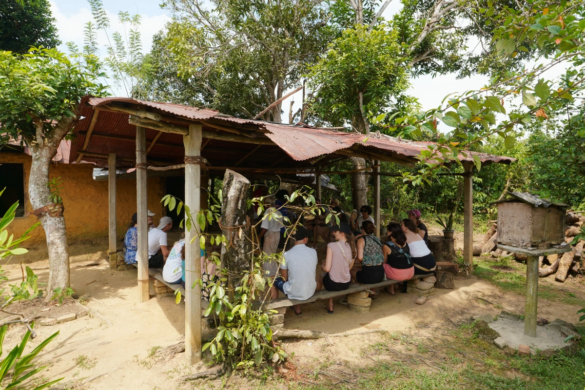 Cinnamon Hut auf dem Madu River