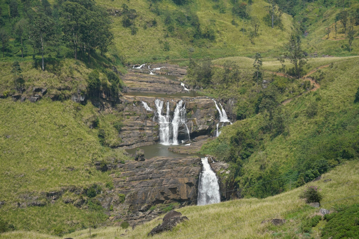 St-Clair-Wasserfall – einst der breiteste des Landes, aber durch einen Stausee und ein Wasserkraftwerk jetzt nicht mehr