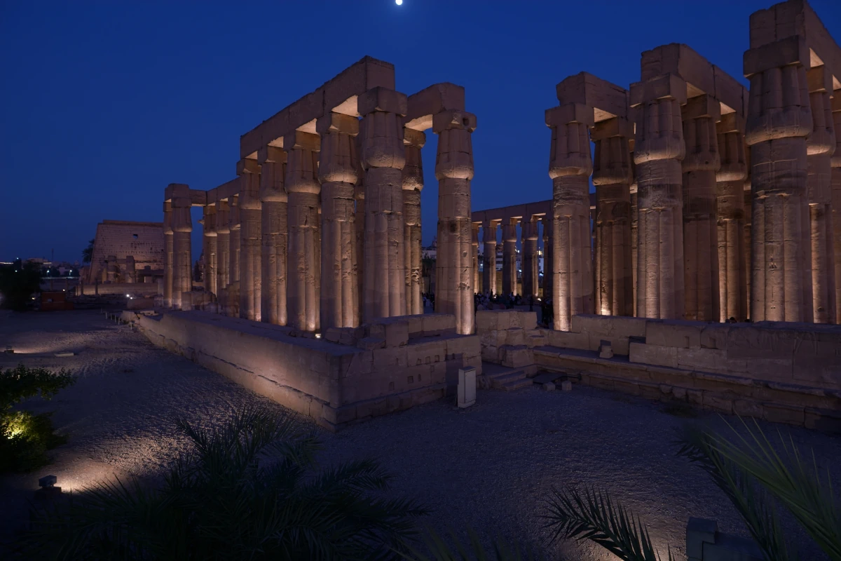 Luxor-Tempel in der Blauen Stunde