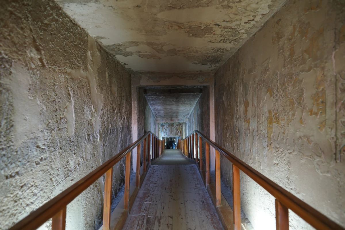 Korridor C (vorne) und D im Grab von Tausret (KV14)