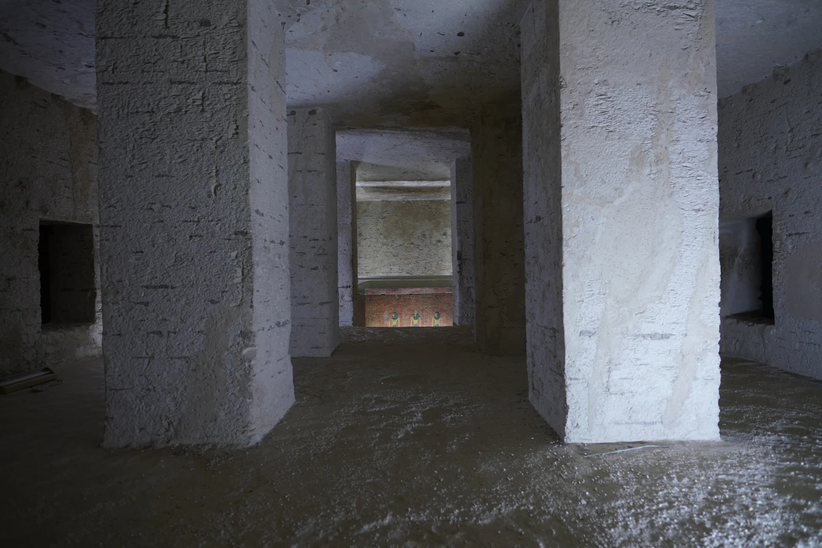 Säulenhalle der Grabkammer J im Grab von Thutmosis IV. (KV43) im Tal der Könige