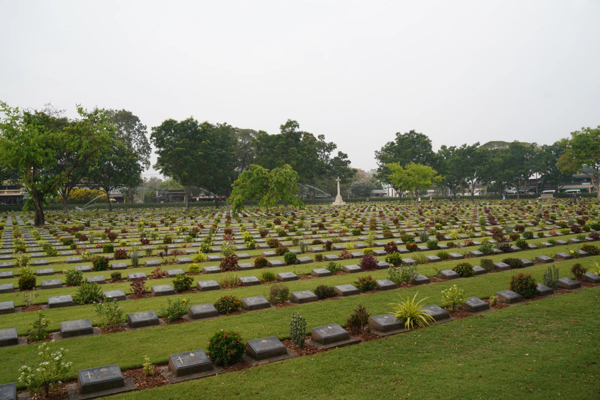 Soldatenfriedhof von Kanchanaburi