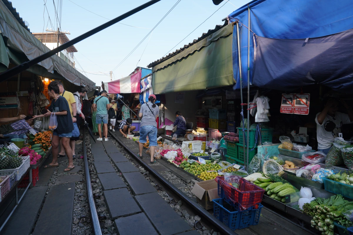 Mae Klong Railway Market