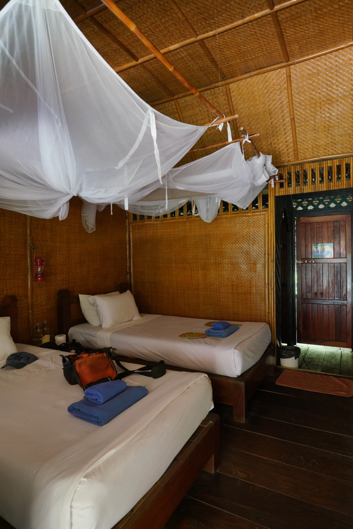 Zimmer in den River Kwae Jungle Rafts