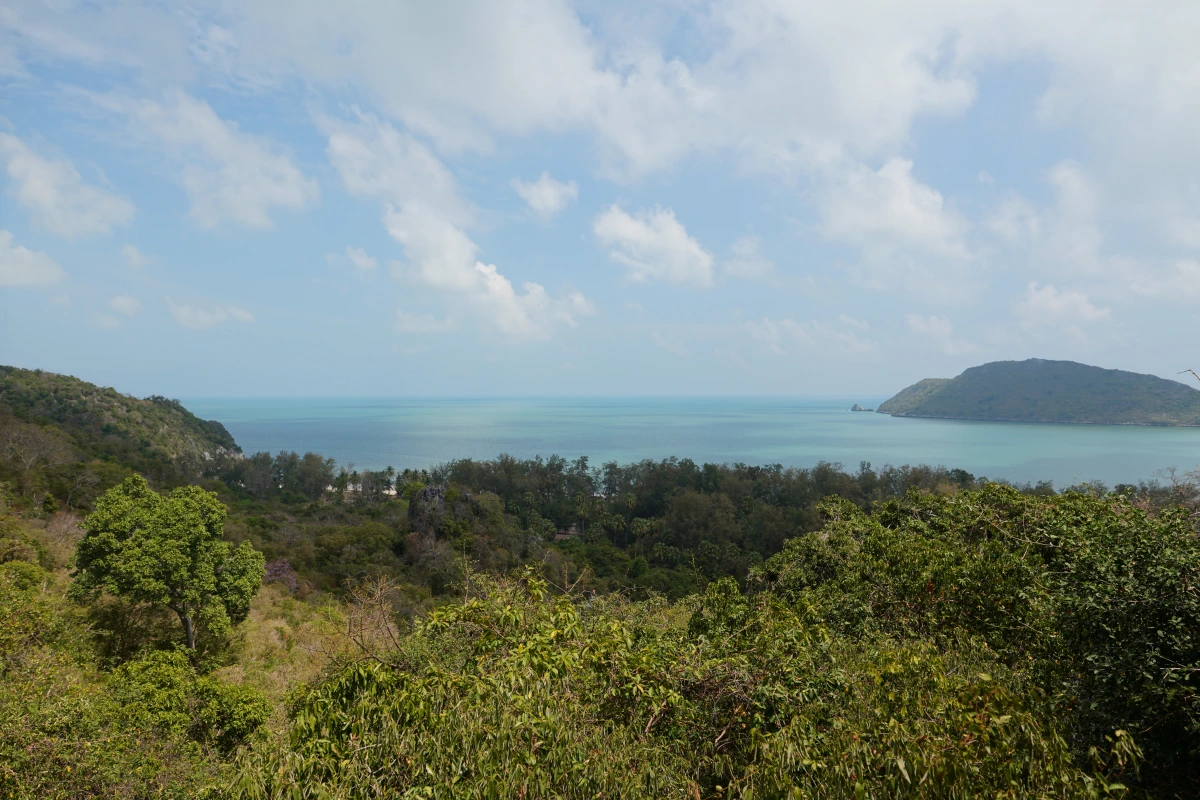 Ausblick vom Aussichtspunkt auf dem Weg zur Phraya-Nakhon-Höhle