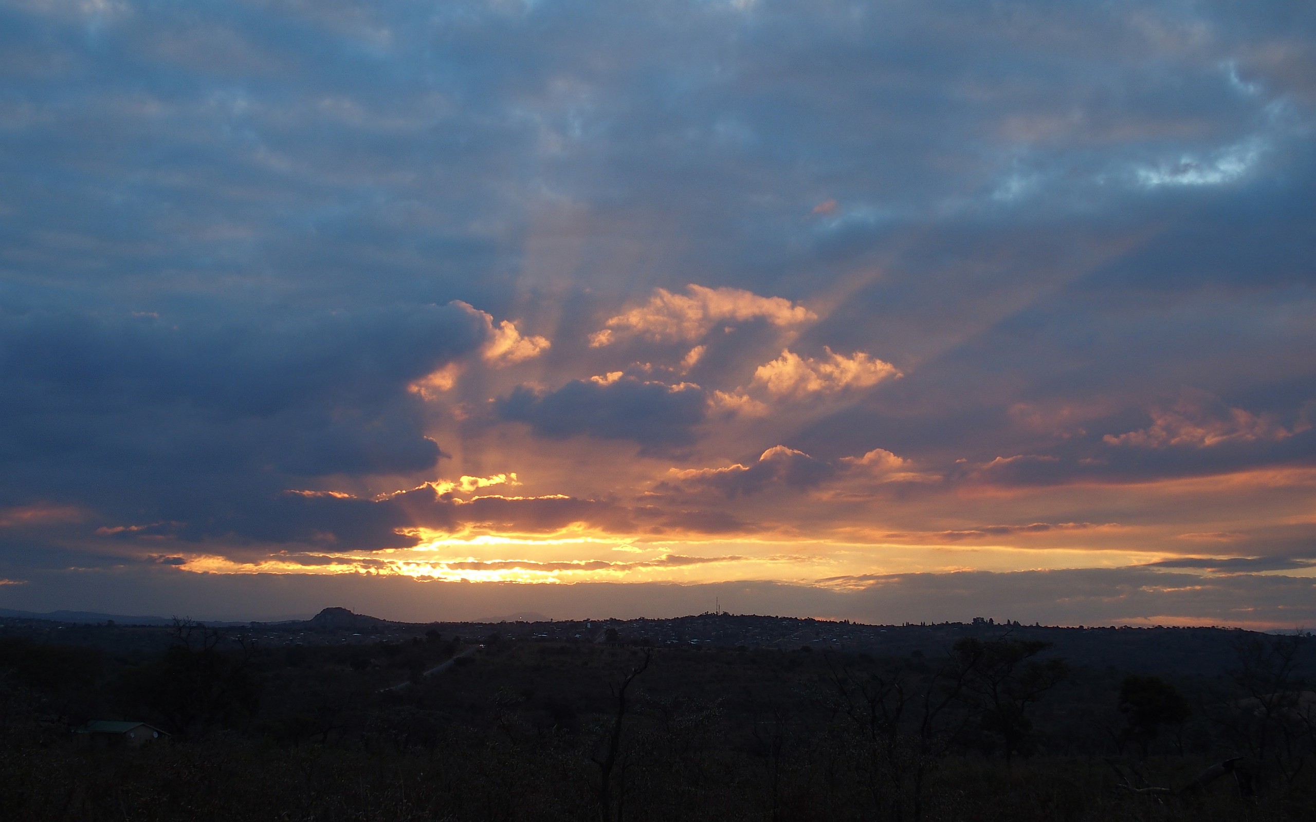 Sonnenuntergang im Krüger-Nationalpark